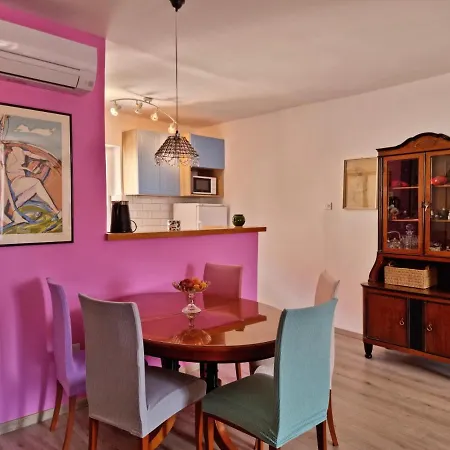 Apartment Adagio Omis Exterior photo